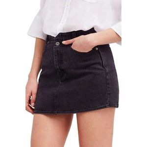 WE THE FREE PEOPLE Mini Skirt Size 29 Black Three Pockets Stretch Denim OB824603